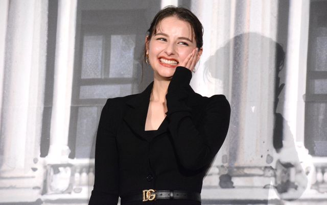 當真あみ＆嵐莉菜、まばゆい美しさ！早乙女太一、尾上松也、名塚佳織、谷口悟朗監督と『パリに咲くエトワール』完成披露（17枚目）