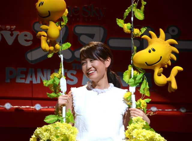 大好きなスヌーピーに笑顔のあっちゃん！フォトギャラリー（4枚目）