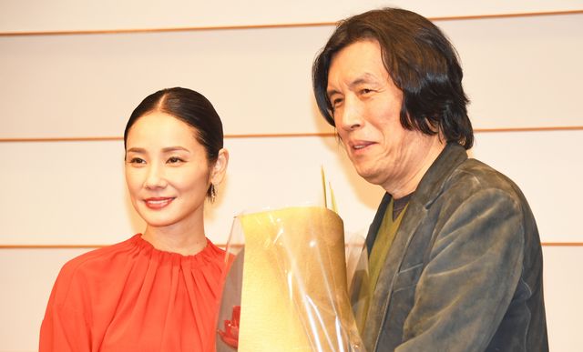 吉田羊、『バーニング　劇場版』イ・チャンドン監督の来日会見にゲストで登場（2枚目）