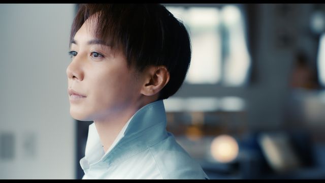 成宮寛貴、魅惑の殺人鬼が話題！ABEMAオリジナルドラマ「死ぬほど愛して」場面写真（8枚目）