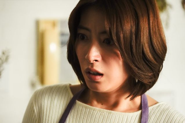 成宮寛貴、魅惑の殺人鬼が話題！ABEMAオリジナルドラマ「死ぬほど愛して」場面写真（11枚目）