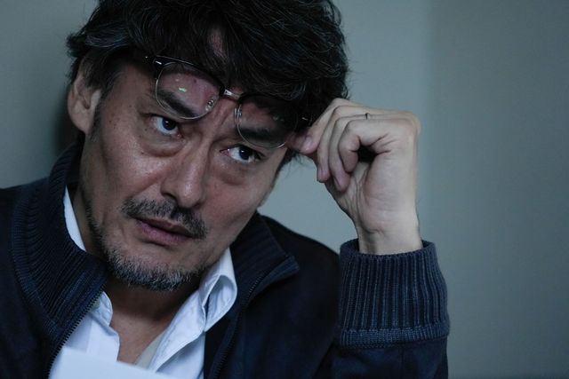 成宮寛貴、魅惑の殺人鬼が話題！ABEMAオリジナルドラマ「死ぬほど愛して」場面写真（17枚目）