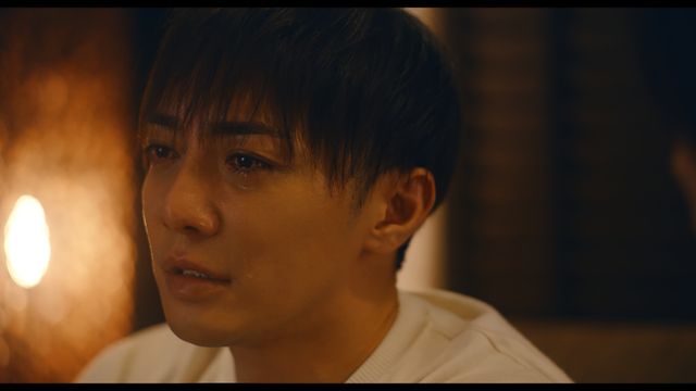 成宮寛貴、魅惑の殺人鬼が話題！ABEMAオリジナルドラマ「死ぬほど愛して」場面写真（23枚目）