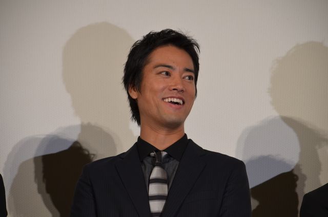 映画『黄金を抱いて翔べ』完成披露試写会舞台あいさつフォトギャラリー（6枚目）