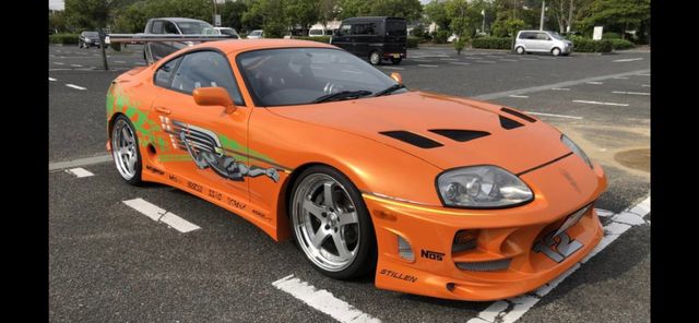 “ポール・ウォーカー・メモリアル・エリア”に登場する3台のスープラ（2枚目）