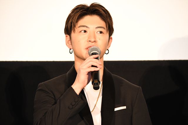 吉田羊×佐野玲於×村上虹郎『ハナレイ・ベイ』公開記念舞台あいさつ（5枚目）