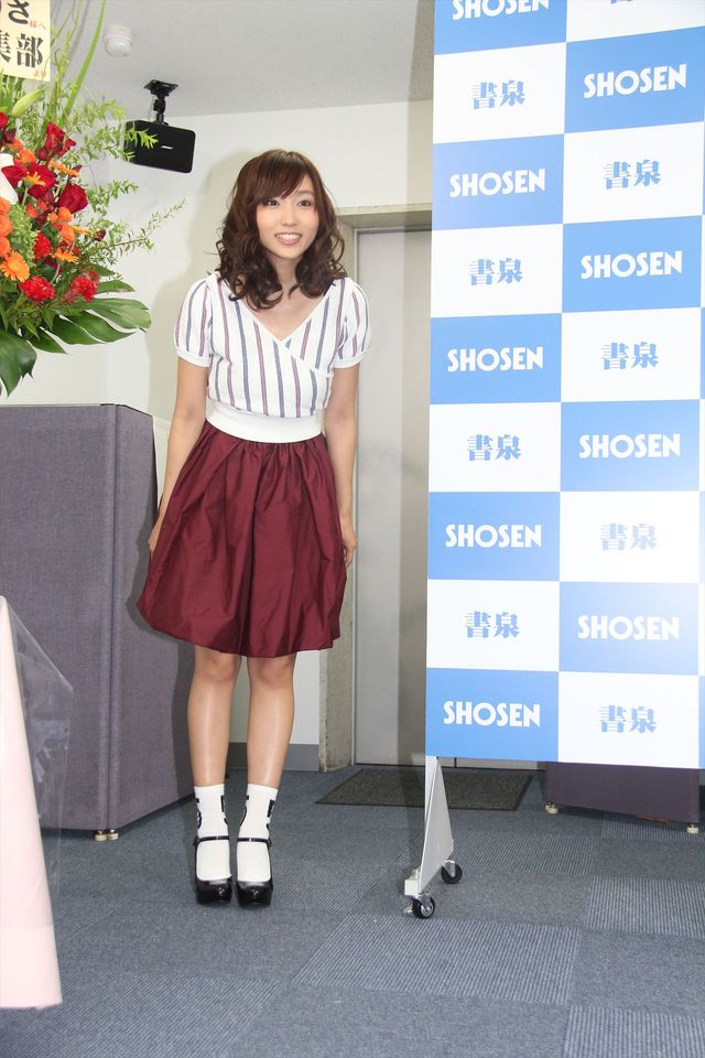 怒れる美女・吉木りさ、”怒”演技に苦労！　「普段は怒らないタイプ」　画像ギャラリー：フォトギャラリー