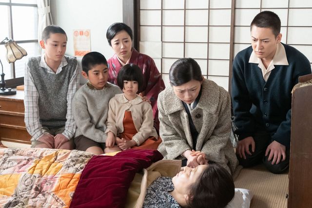 よね（土居志央梨）を訪ねて…「虎に翼」第59回の場面写真（4枚目）