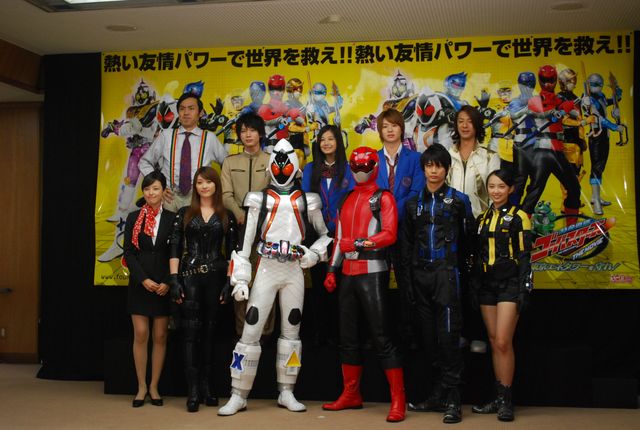 「仮面ライダーフォーゼ」「特命戦隊ゴーバスターズ」劇場版完成披露試写ギャラリー（4枚目）