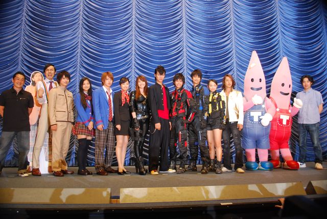 「仮面ライダーフォーゼ」「特命戦隊ゴーバスターズ」劇場版完成披露試写ギャラリー（11枚目）