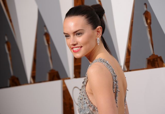 スター・ウォーズ新三部作で大活躍！デイジー・リドリー画像集【全20枚】（8枚目）