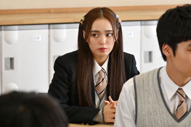 「御上先生」文科省への帰還命令…御上を救う方法は？第8話場面写真（16枚目）