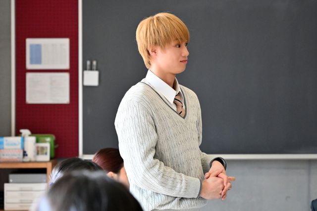 「御上先生」文科省への帰還命令…御上を救う方法は？第8話場面写真（26枚目）