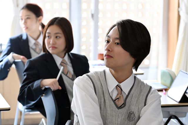 「御上先生」文科省への帰還命令…御上を救う方法は？第8話場面写真（46枚目）