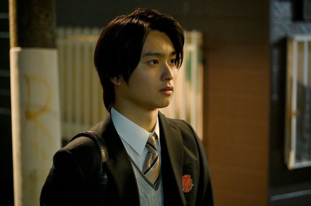 「御上先生」文科省への帰還命令…御上を救う方法は？第8話場面写真（55枚目）