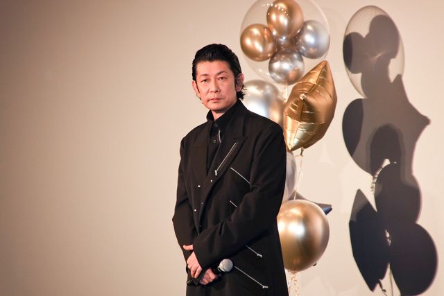 笑顔はじける！ドレス姿の芦田愛菜『星の子』初日舞台あいさつ（2枚目）