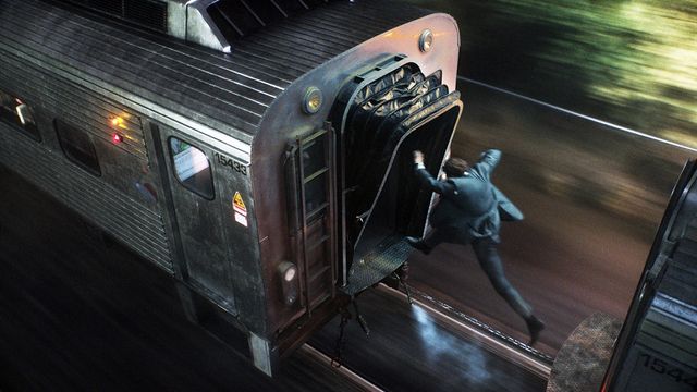 【7枚】スリル＆サスペンス！『トレイン・ミッション』：フォトギャラリー