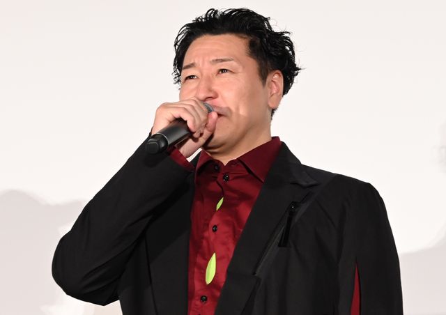 anoの美脚！劇場版『僕とロボコ』公開記念舞台あいさつ（12枚目）