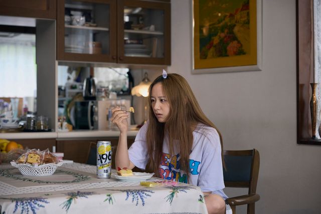 森香澄、元“半地下アイドル”の30歳独身ヒロイン役で主演『てんてん　ずっと独身でいるつもり？』場面写真（7枚目）