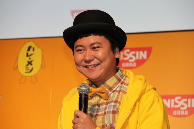 ウーマンラッシュアワー、ゆるキャラと相撲対決フォトギャラリー:フォトギャラリー