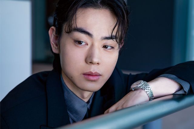 菅田将暉、魅力ダダ漏れ！『アルキメデスの大戦』インタビューカット＜全8枚＞（8枚目）