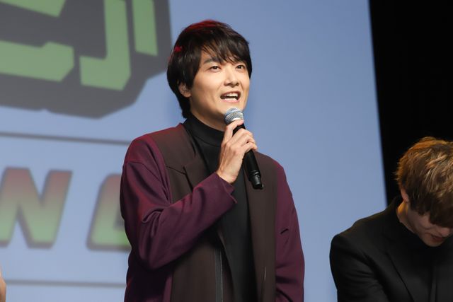 山下大輝＆デク、今田美桜の好きなキャラに選ばれガッツポーズ！劇場版『ヒロアカ』完成披露試写会（4枚目）