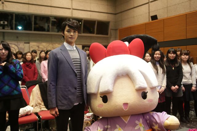 瀬戸康史の子犬スマイル！「花燃ゆ」女子会トークイベントフォトギャラリー（2枚目）