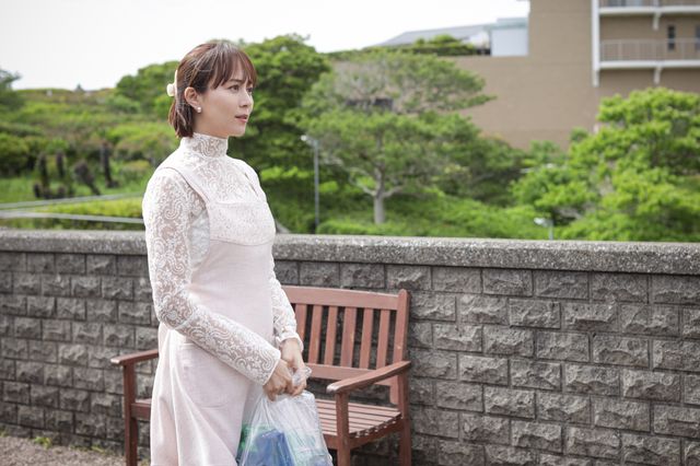 衝撃すぎ！自死の真相……「スカイキャッスル」第2話【追加場面写真】（8枚目）