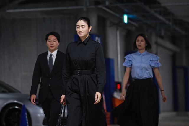 衝撃すぎ！自死の真相……「スカイキャッスル」第2話【追加場面写真】（9枚目）