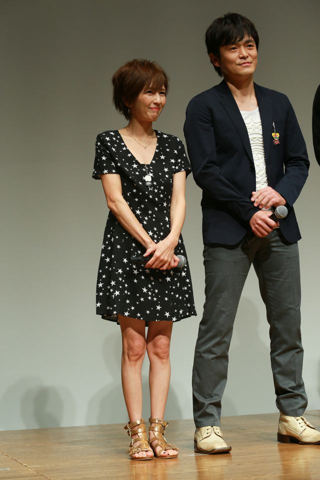 竹内涼真＆稲葉友、キスしちゃった！「ドライブサーガ　仮面ライダーマッハ／仮面ライダーハート」完成披露舞台あいさつフォトギャラリー（7枚目）