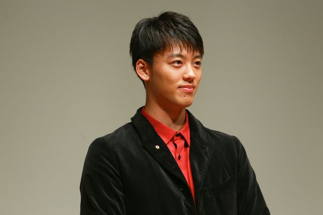 竹内涼真＆稲葉友、キスしちゃった！「ドライブサーガ　仮面ライダーマッハ／仮面ライダーハート」完成披露舞台あいさつフォトギャラリー（20枚目）