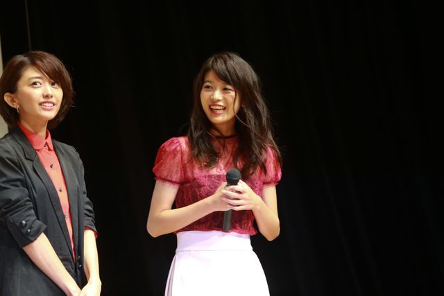 竹内涼真＆稲葉友、キスしちゃった！「ドライブサーガ　仮面ライダーマッハ／仮面ライダーハート」完成披露舞台あいさつフォトギャラリー（27枚目）