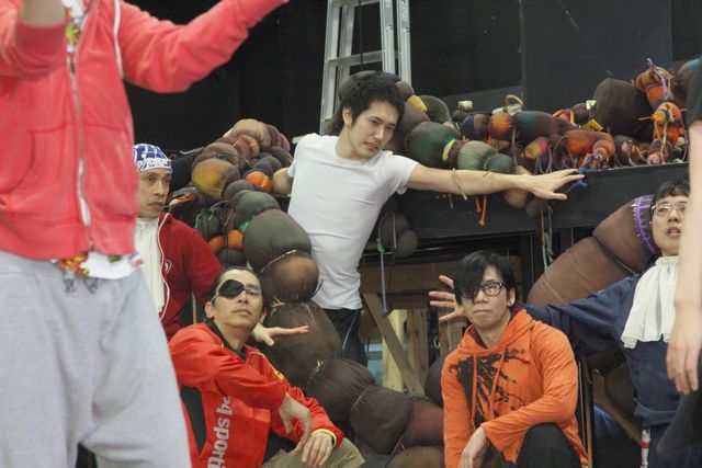 松山ケンイチがセミに成り切る！フォトギャラリー（3枚目）