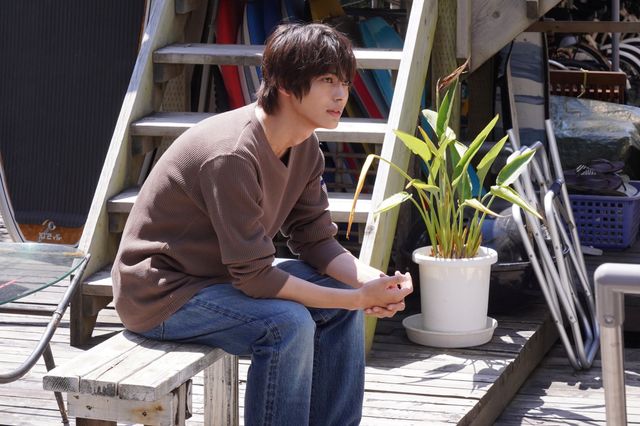 「真夏のシンデレラ」2組の三角関係が進行中！第5話場面写真（8枚目）