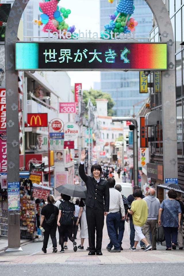 中村優一、衝撃カレンダーのサンプルカット＜4枚＞（3枚目）