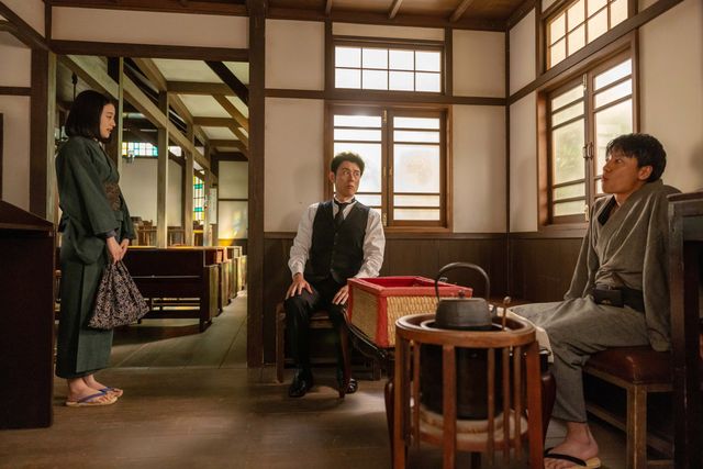 【画像7枚】朝ドラ「風、薫る」寛太（藤原季節）に“母親の話”を聞いて…第45回場面写真（4枚目）