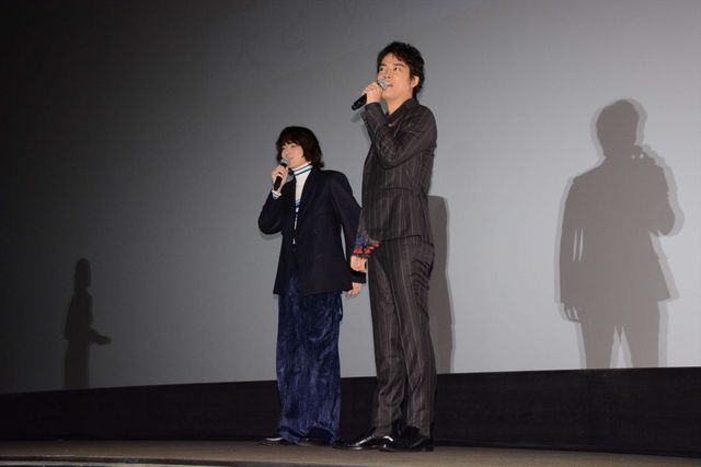 エア演奏しちゃう仲良しコンビ！菅田将暉＆桐谷健太『火花』大ヒット御礼舞台あいさつフォトギャラリー（20枚目）