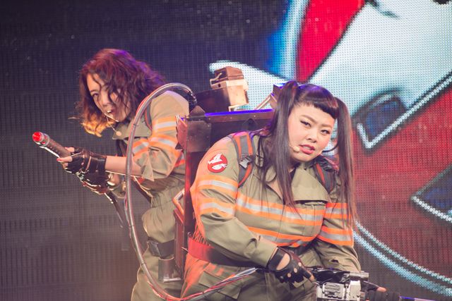 友近、渡辺直美、椿鬼奴、しずちゃんがゴーストバスターズになりきる！フォトギャラリー（6枚目）