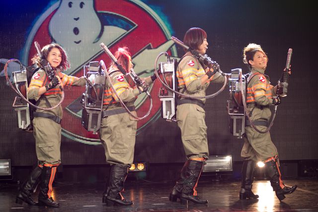 友近、渡辺直美、椿鬼奴、しずちゃんがゴーストバスターズになりきる！フォトギャラリー（8枚目）