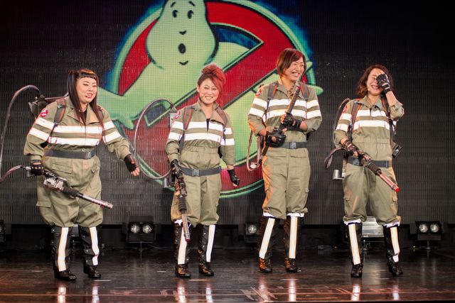 友近、渡辺直美、椿鬼奴、しずちゃんがゴーストバスターズになりきる！フォトギャラリー（12枚目）