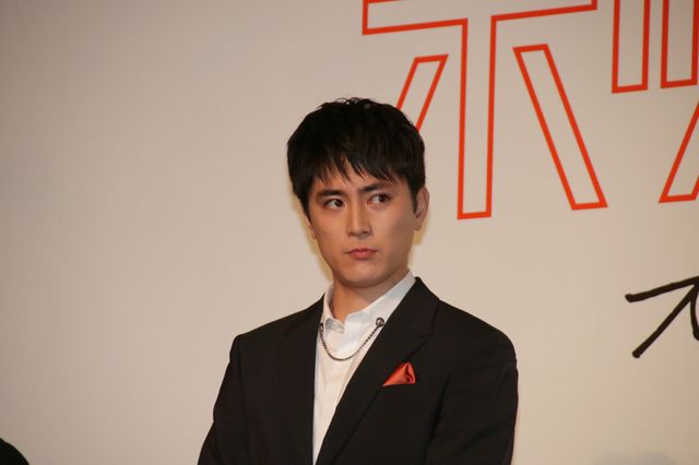 “女優”堀未央奈、超巨大タマゴから誕生！『ホットギミック　ガールミーツボーイ』完成披露（23枚目）