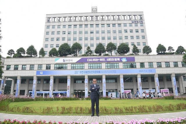 三谷幸喜監督、プチョン映画祭での様子（3枚目）