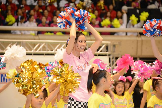 広瀬すず、中条あやみら『チア☆ダン』チーム、「全日本チアダンス選手権大会」で生ダンス！　画像ギャラリー（15枚目）
