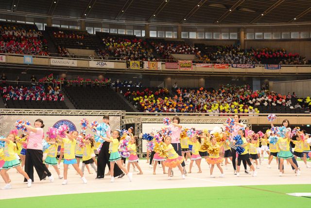 広瀬すず、中条あやみら『チア☆ダン』チーム、「全日本チアダンス選手権大会」で生ダンス！　画像ギャラリー（26枚目）