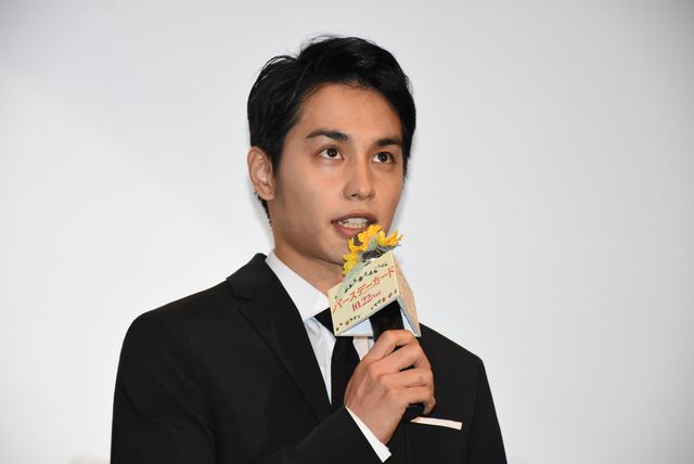 緑の髪の須賀健太！フォトギャラリー（13枚目）