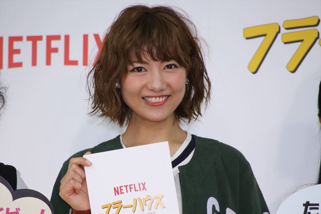 宮澤佐江、プロ声優の前で緊張！「フラーハウス」公開アフレコイベント写真ギャラリー（17枚目）
