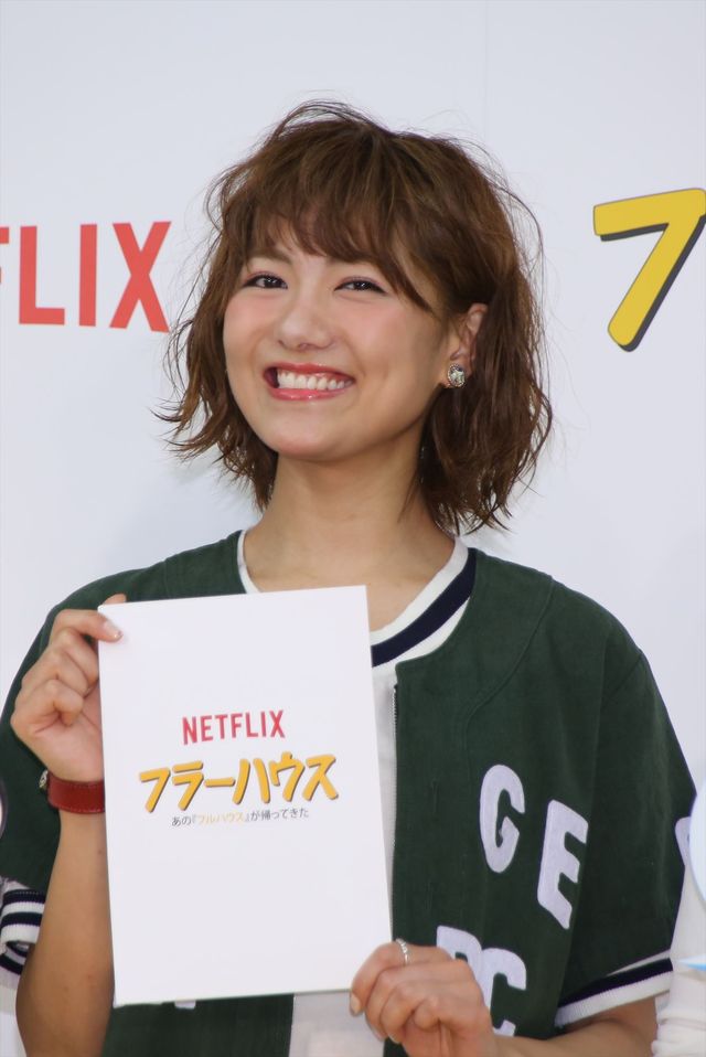 宮澤佐江、プロ声優の前で緊張！「フラーハウス」公開アフレコイベント写真ギャラリー（18枚目）