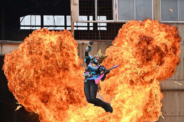 新章開幕！「仮面ライダーギーツ」第10話「謀略I：新世界のビート」（2枚目）