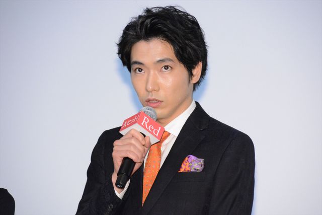 夏帆、真っ赤なドレス！映画『Red』公開記念舞台あいさつ（5枚目）