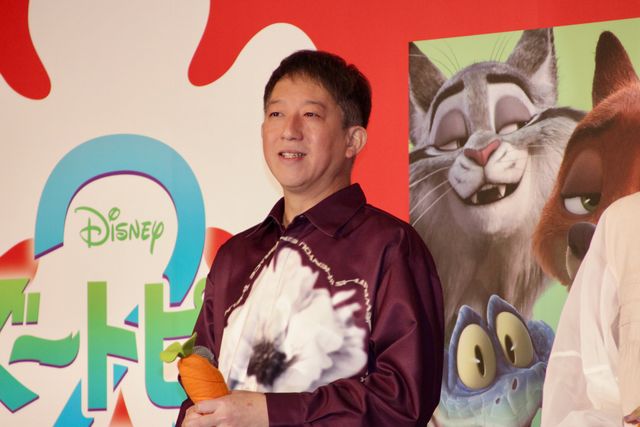 上戸彩＆森川智之ら『ズートピア2』声優へディズニーからサプライズ！超メガヒット御礼舞台あいさつ（3枚目）